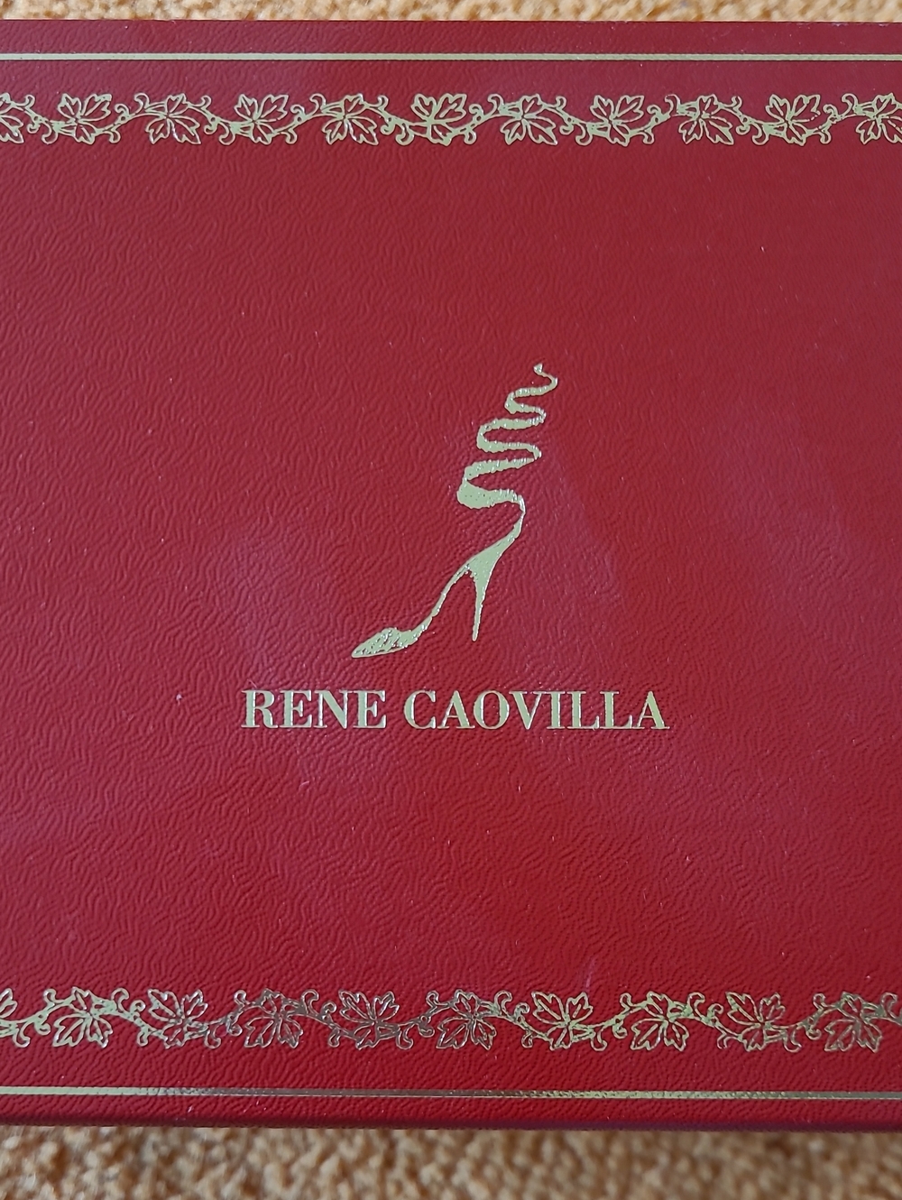Rene Caovilla Red Box
